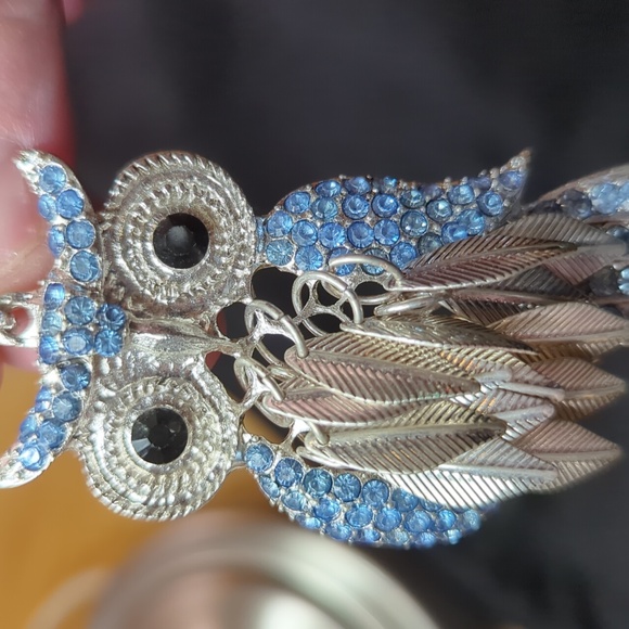 Owl Rhinestone Pendant - Picture 4 of 5